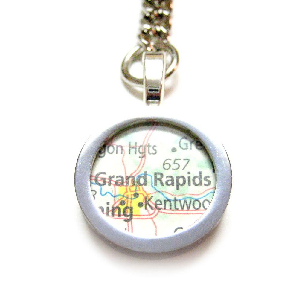 Grand Rapids Michigan Map Pendant Keychain